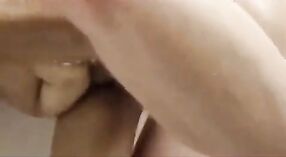 HD Indian sex video of Havta's wife from Hyderabad in a hotel room 3 min 20 sec