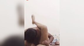 Une femme pakistanaise se salit avec son mari dans cette vidéo torride 2 minute 40 sec