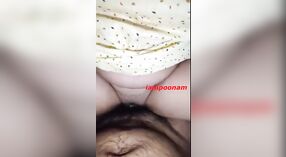 Desi bhabhi gets her pussy filled with cum after a hot blowjob in MMS 3 min 20 sec
