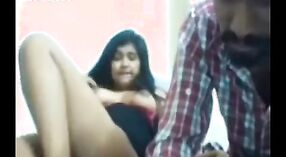Gadis perguruan tinggi India turun dan kotor dalam skandal seks beruap 6 min 10 sec