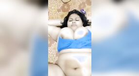 MMC video tính năng một busty Desi Ngọt ngào trong một gonzo phim khiêu dâm 4 tối thiểu 20 sn