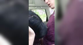 НРИ Энджел занимается сексом в машине со своим любовником 3 минута 40 сек