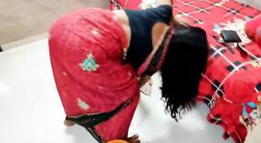 Дези Бхабхи наслаждается жестким трахом и грязными разговорами в этом видео 0 минута 0 сек
