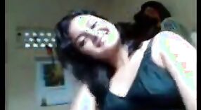 Índio adolescente ostenta seu corpo nu na webcam de graça 0 minuto 0 SEC