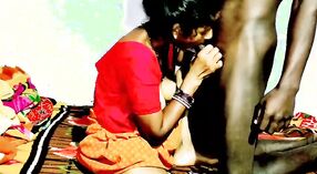 Домашнее видео орального секса Дези Бхабхи в деревне 0 минута 0 сек