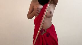 Сюрприз от индийской красотки Мохини со спермой в жопе 0 минута 0 сек