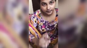 Sexy Indiano video di un primo tempo orale sesso sessione 1 min 10 sec