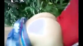 인도의 여자 친구 놀이기구 그녀의 연인 에 카우걸 위치 옥외 0 최소 0 초