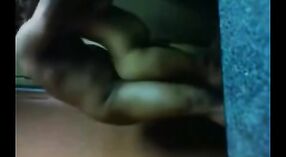 चेन्नई जोडप्याच्या व्हिडिओमध्ये देसी मसालाची खोल आणि तोंडी उत्तेजन 3 मिन 10 सेकंद
