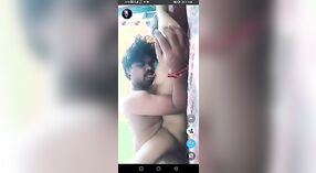 Desi i jego kochający partner cieszyć się niektóre gorąca para seks w to MMC wideo 3 / min 20 sec