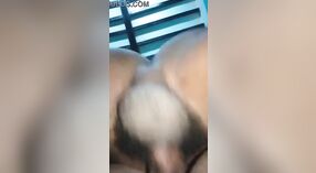 Video porno casero de un marido y su esposa mojados y salvajes 3 mín. 20 sec