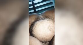 집에서 만든 포르노의 남편과 그의 아내 젖고 야생 4 최소 40 초