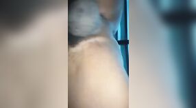 Video porno casero de un marido y su esposa mojados y salvajes 0 mín. 40 sec