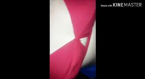 Indiana mulher gosta de chupar a mangueira neste vídeo quente 2 minuto 30 SEC