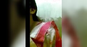 来自旁遮普的印度姨妈在这个丑闻的录像中与邻居陷入肮脏 8 敏 40 sec