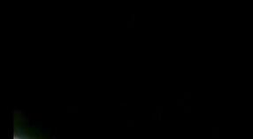 সুন্দর কাশ্মীরি অ্যাঞ্জেল সহ ভারতীয় মিশনারি স্টাইল চোদা 4 মিন 20 সেকেন্ড