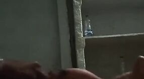 MMC video di un cornea ufficio lavoratore dando un intenso pompino e equitazione il suo cazzo 3 min 30 sec