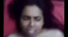 Maturo Indiano bhabha indulge in casa sesso con giovane amante 0 min 0 sec
