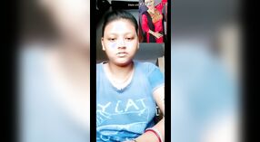 来自村庄的可爱Desi女孩 2 敏 50 sec