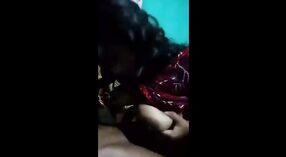 बांग्ला विवाहित महिलाओं के बेडरूम में शरारती हो 2 मिन 40 एसईसी