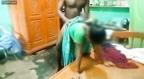 교사와 학생에 종사하는 열정적인 섹스에서 케랄라 마을 0 최소 0 초