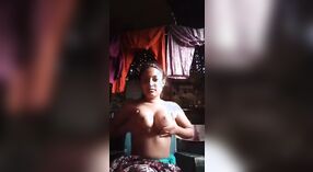 Bangla beleza em um fumegante vídeo do país 1 minuto 00 SEC