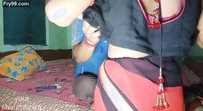 Bangali babe obtiene su coño jodido sin sentarse 3 mín. 40 sec