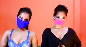 Ấn độ đồng tính nữ phim featuring nóng twins 0 tối thiểu 0 sn