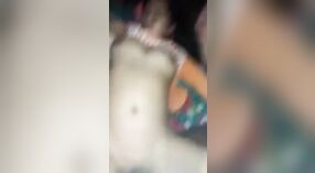 Linda garota Odia tenta anal pela primeira vez 4 minuto 00 SEC