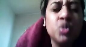 Aunty's live chat with husband overseas 1 min 20 sec