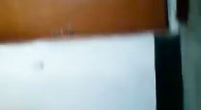 দেশি বয় এবং তার রুমমেট তাদের যৌন আকাঙ্ক্ষাগুলি অন্বেষণ করে 3 মিন 10 সেকেন্ড