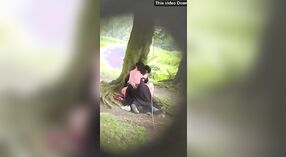 Hijabi meisje gets ondeugend in de open lucht met seks 0 min 0 sec