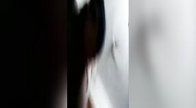 Pareja bengalí se involucra en sexo apasionado y hablando 8 mín. 40 sec