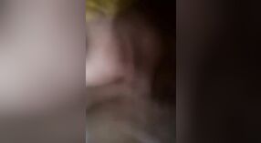 Les seins d'une fille tamoule se font bien pilonner dans cette vidéo 0 minute 0 sec