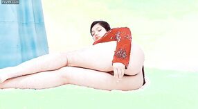 아랍에 섹시한중년여성으로 큰 엉덩이와 거대한 딜도 즐거움을 자신 1 최소 50 초
