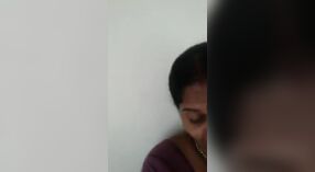 Big-breasted Desi tante indulges in steamy actie 1 min 50 sec