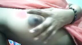 अंधेरे चमड़ी बेब इशिता अगरकर से पता चलता है बंद उसके घटता में गर्म वीडियो 2 मिन 00 एसईसी