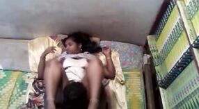 Leraar Kerala seks tape gelekt naar Groep op partij 3 min 40 sec