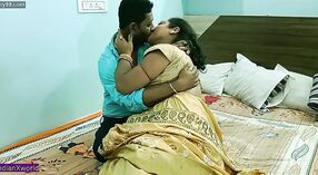 جميلة الهندي البنغالية الأخت يحصل مارس الجنس من الصعب من قبل صديقتها في هذا الفيديو إغرائي! 4 دقيقة 20 ثانية