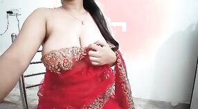 Articumara ' S Busty Show: Pertemuan Sensual 2 min 40 sec