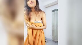 Sexyriya003 ' S Tuyệt Đẹp Ngực 3 tối thiểu 00 sn