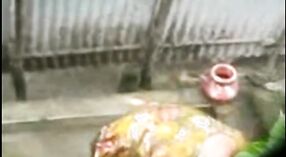 এই বাষ্পীয় ভিডিওতে বেটি কা নাংয়ের গভীরতম আকাঙ্ক্ষার এক ঝলক পান 1 মিন 20 সেকেন্ড