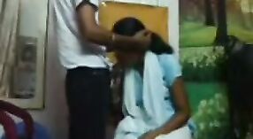 Due colleghi di Lucknow impegnarsi in nascosto MMS sesso sulla macchina fotografica 6 min 20 sec