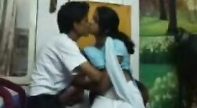 Twee collega ' s van Lucknow engage in verborgen MMS seks op camera 8 min 20 sec