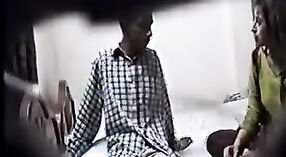 পাকিস্তানি দম্পতির হোমমেড সেক্স টেপ তাদের অন্তরঙ্গ মুহুর্তগুলি ক্যাপচার করে 0 মিন 0 সেকেন্ড