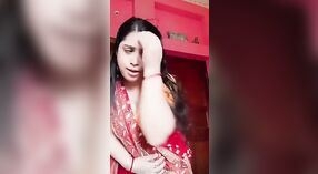 Hot video of a bhabi with a big belly button in shorts 4 min 30 sec
