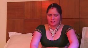 Ночь страстного секса Бхабхи в небе 3 минута 20 сек