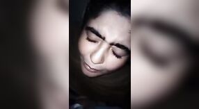 파탄에 파키스탄 소녀의 최신 업데이트 2 최소 20 초