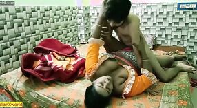 Indyjski nastolatków pieprzy wspaniały Pokojówka Bhabha w domowej roboty wideo 7 / min 00 sec