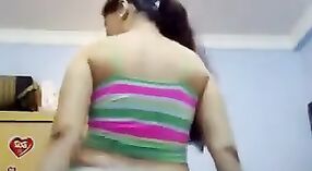 Tanzfähigkeiten der pakistanischen Frau in Dubai 2 min 50 s